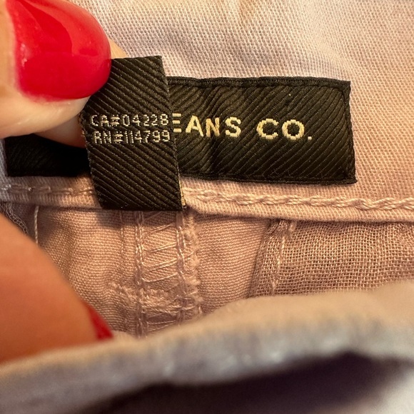 Silver Jeans Co Boyfriend Chino Shorts Womens 10 Lavender Cotton Stretch NEW - Picture 10 of 10